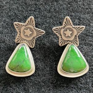 Native American made green turquoise sterling star earrings
